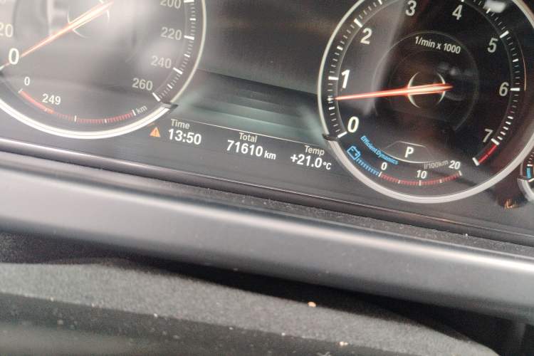 Used BMW 6 Series 2013 Facelift 640i Gran Coupe Odometer Close Up
