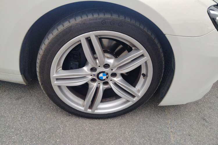 Used BMW 6 Series 2013 Facelift 640i Gran Coupe Right Front Wheel Hub