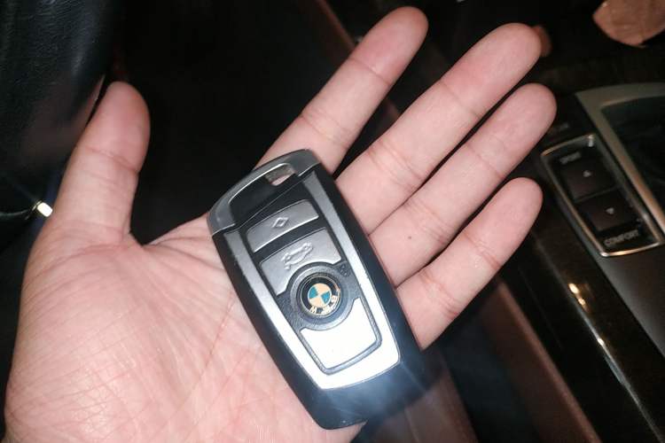 Used BMW 6 Series 2013 Facelift 640i Gran Coupe Vehicle Key