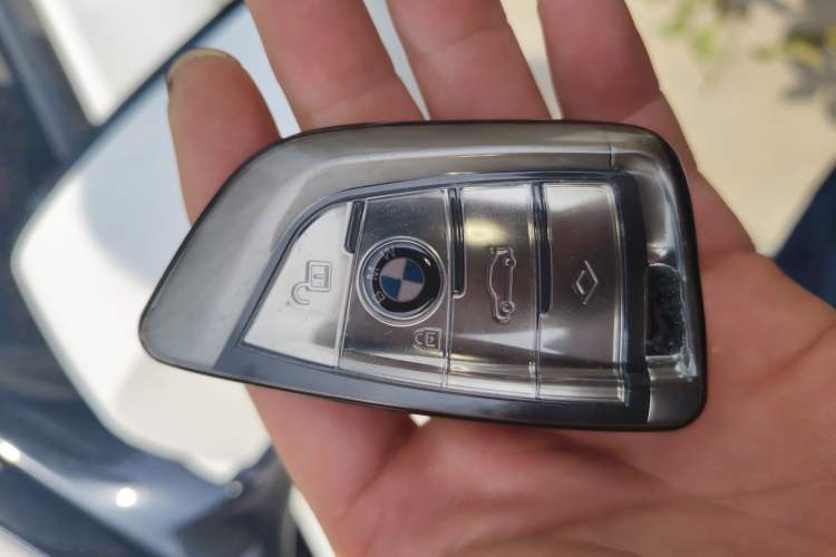 Used BMW 6 Series  Vehicle Key