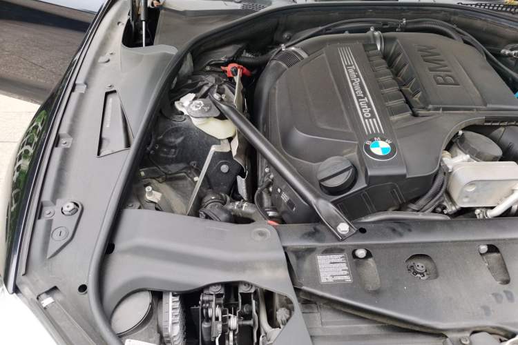 Used BMW 6 Series 2016 640i xDrive Gran Coupe Engine Bay Right