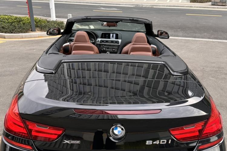 Used BMW 6 Series 2016 640i xDrive Convertible Coupé Exterior 7