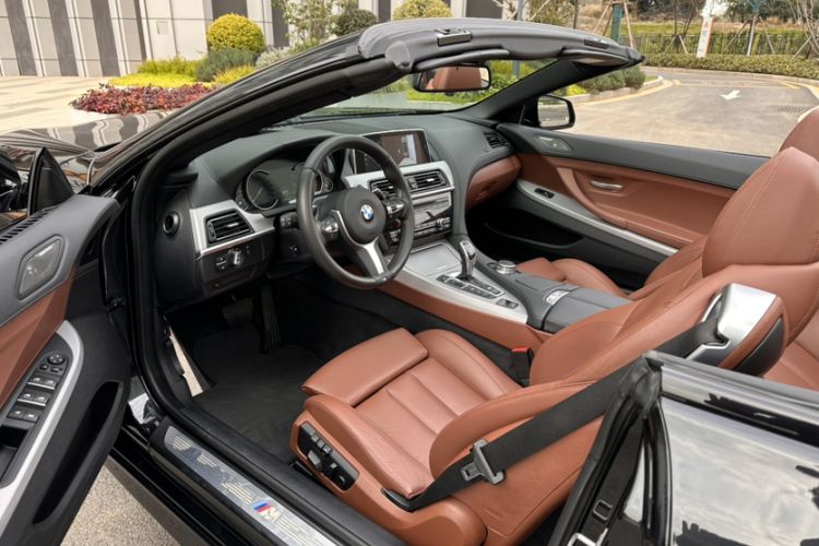 Used BMW 6 Series 2016 640i xDrive Convertible Coupé Left Front Seat