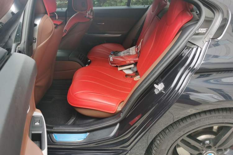 Used BMW 6 Series 2016 640i xDrive Gran Coupe Left Rear Seat