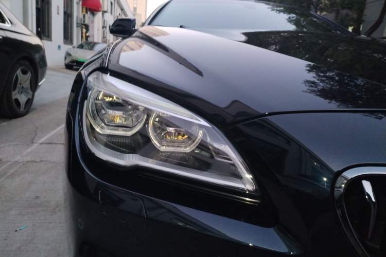 Used BMW 6 Series 2016 640i Convertible Coupe Right Front Headlight