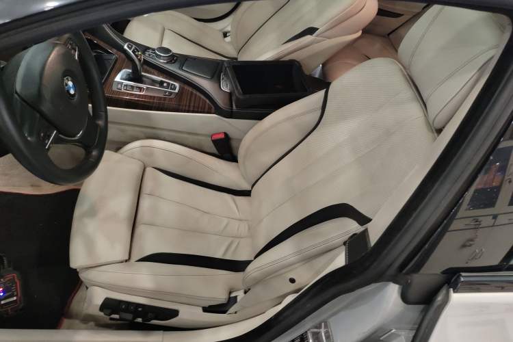 Used BMW 6 Series 2016 640i Gran Coupe Left Front Seat