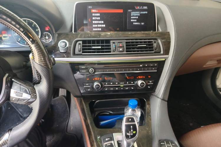 Used BMW 6 Series 2016 640i xDrive Gran Coupe Audio And AC Panel