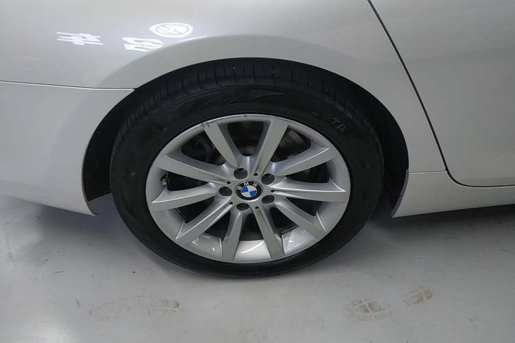 Used BMW 6 Series 2016 640i Gran Coupe Exterior 6