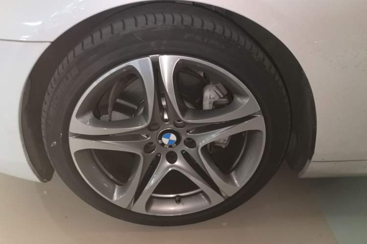 Used BMW 6 Series 2016 640i Coupe Exterior 7