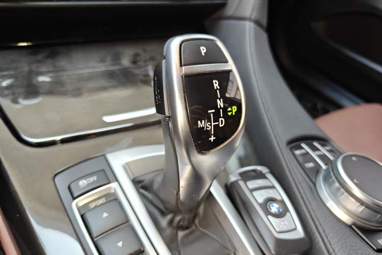Used BMW 6 Series 2016 640i Gran Coupe Gear Lever