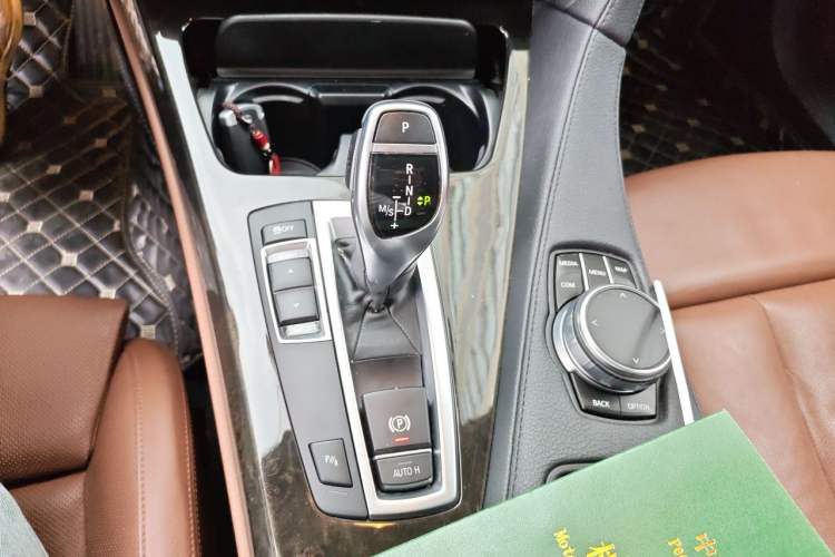 Used BMW 6 Series 2016 640i Gran Coupe Gear Lever