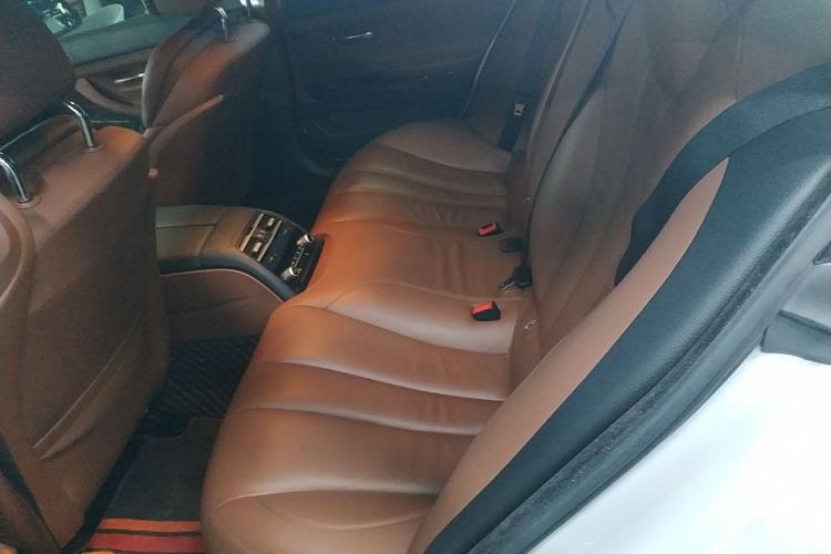 Used BMW 6 Series 2016 640i Gran Coupe Interior 4