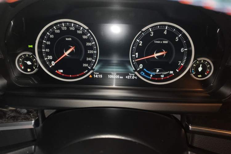Used BMW 6 Series 2016 640i xDrive Gran Coupe Odometer Close Up