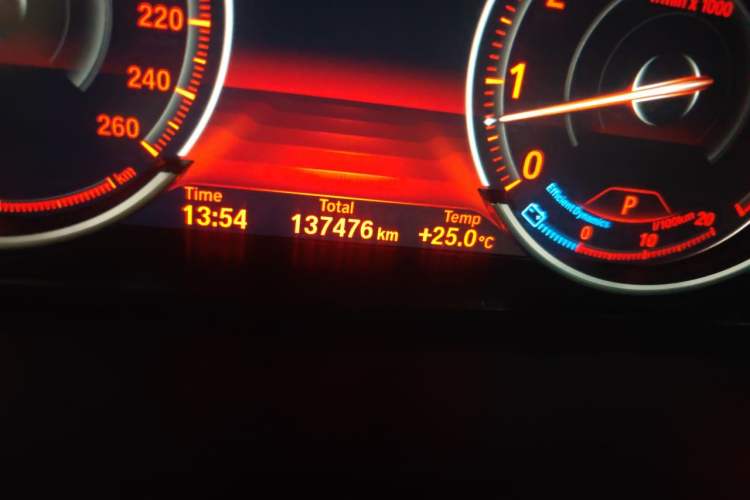 Used BMW 6 Series 2016 640i Gran Coupe Odometer Close Up