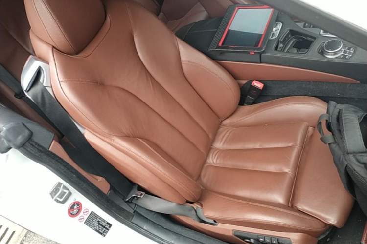 Used BMW 6 Series 2016 640i Convertible Coupe Right Front Seat