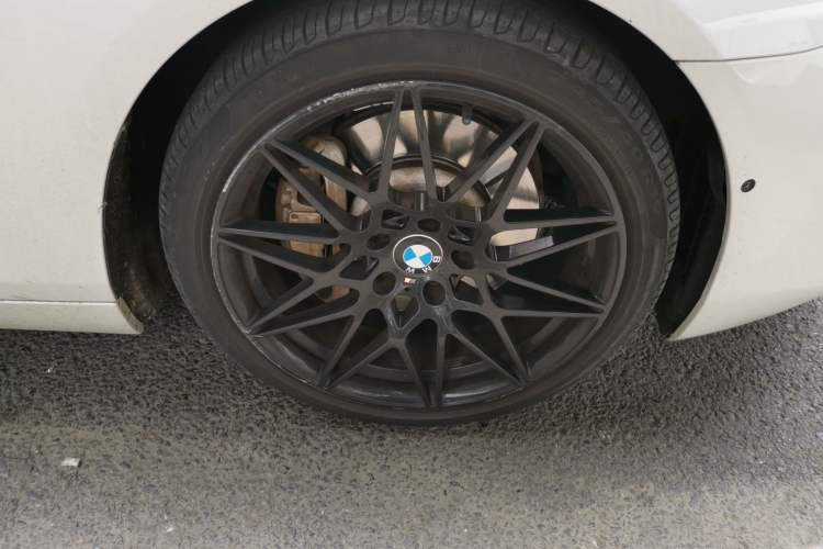 Used BMW 6 Series 2016 640i Gran Coupe Right Front Wheel Hub