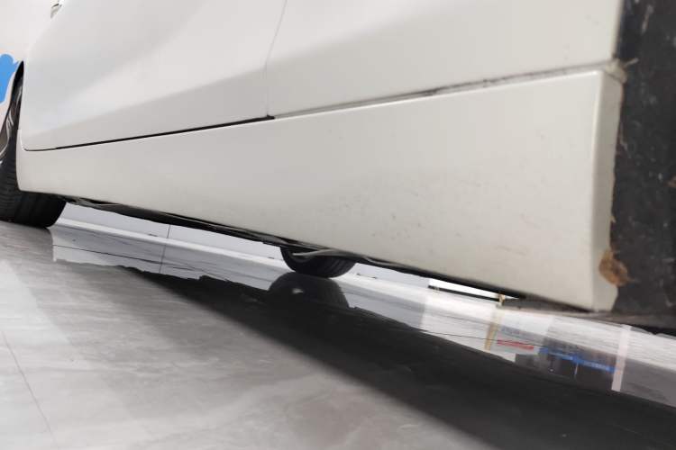 Used BMW 6 Series 2016 640i Gran Coupe Right Side Sill