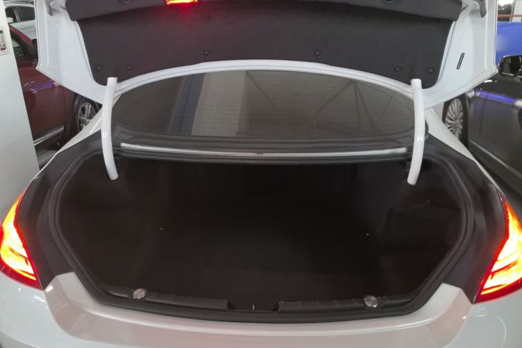 Used BMW 6 Series 2016 640i Coupe Trunk