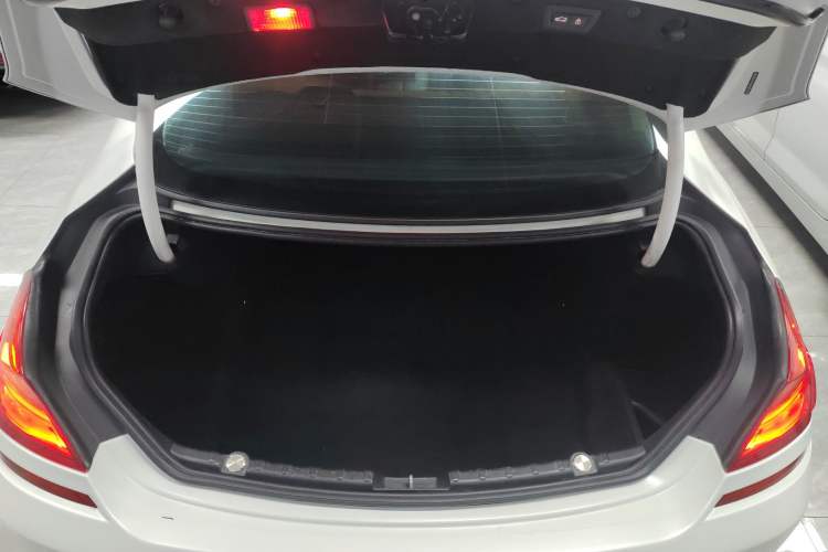 Used BMW 6 Series 2016 640i Gran Coupe Trunk