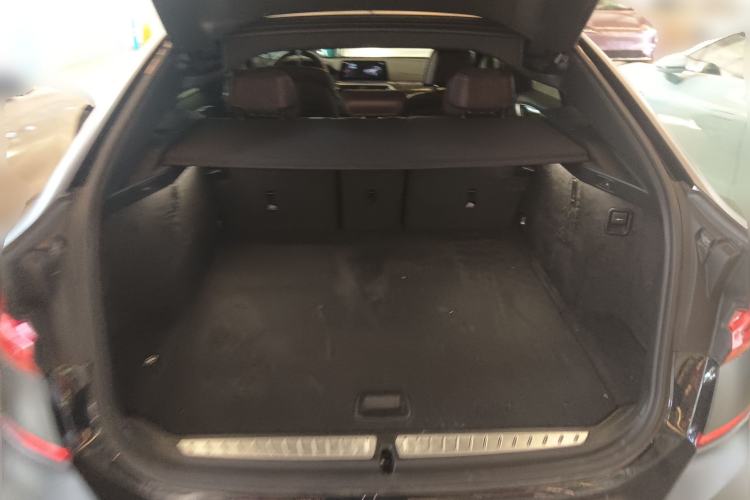 Used BMW 6 Series GT 2018 640i xDrive M Sport Package Trunk