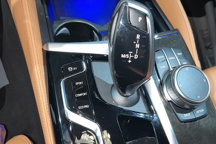 Used BMW 6 Series GT 2021 Restyled 630i M Sport Package Gear Lever
