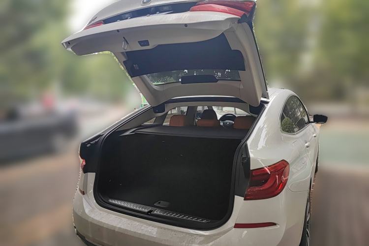 Used BMW 6 Series GT 2022 630i Luxury Design Package Trunk