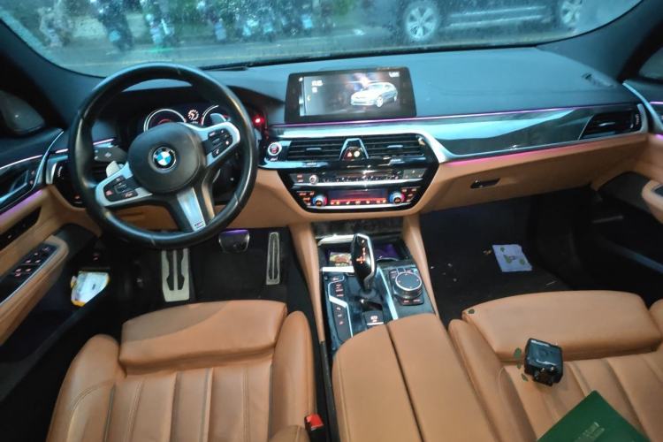 Used BMW 6 Series GT 2018 630i M Sport Package Center Console
