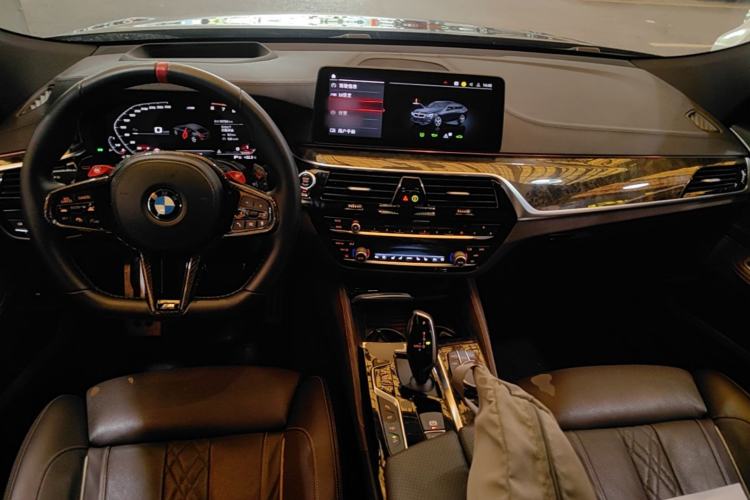 Used BMW 6 Series GT 2018 640i xDrive M Sport Package Center Console