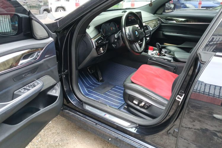 Used BMW 6 Series GT 2018 630i M Sport Package Driver Seat