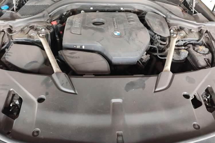 Used BMW 6 Series GT 2018 630i Luxury Design Package Engine Bay