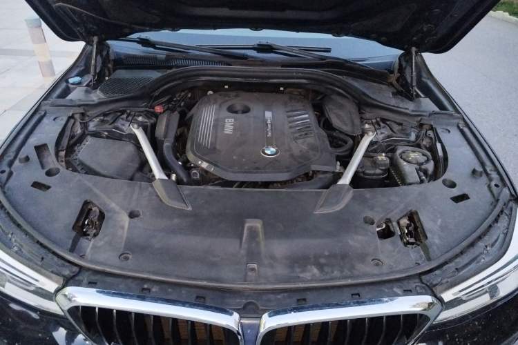 Used BMW 6 Series GT 2018 640i xDrive M Sport Package Engine Bay