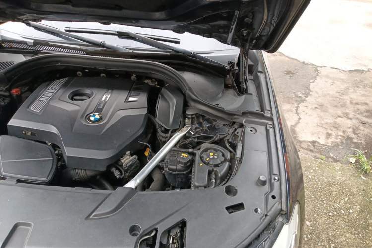 Used BMW 6 Series GT 2018 630i M Sport Package Engine Bay Left