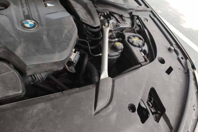 Used BMW 6 Series GT 2018 630i M Sport Package Engine Bay Left