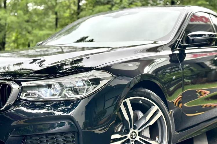 Used BMW 6 Series GT 2018 640i xDrive M Sport Package Exterior 1