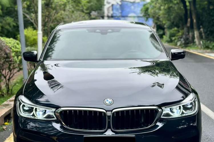 Used BMW 6 Series GT 2018 640i xDrive M Sport Package Exterior 3