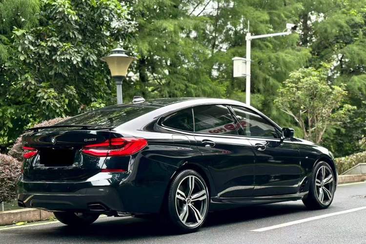 Used BMW 6 Series GT 2018 640i xDrive M Sport Package Exterior 7