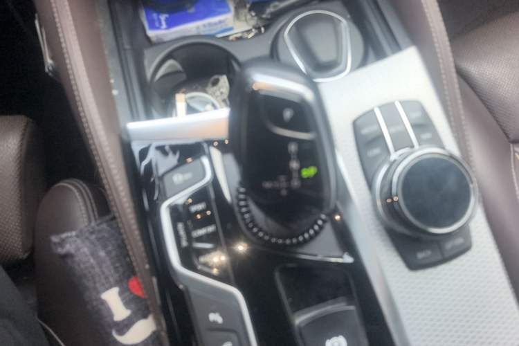 Used BMW 6 Series GT 2018 640i xDrive M Sport Package Gear Lever