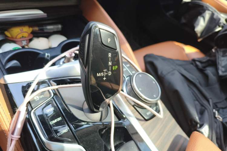 Used BMW 6 Series GT 2018 630i M Sport Package Gear Lever