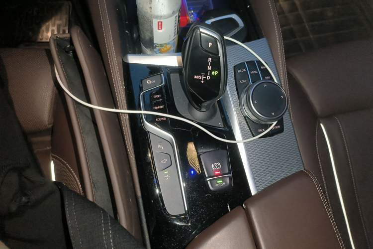 Used BMW 6 Series GT 2018 640i xDrive M Sport Package Gear Lever