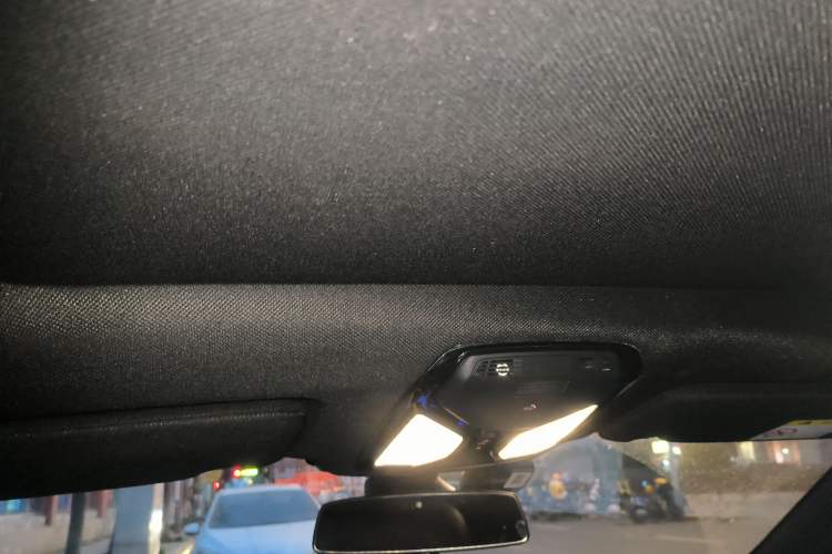 Used BMW 6 Series GT 2018 640i xDrive M Sport Package Headliner