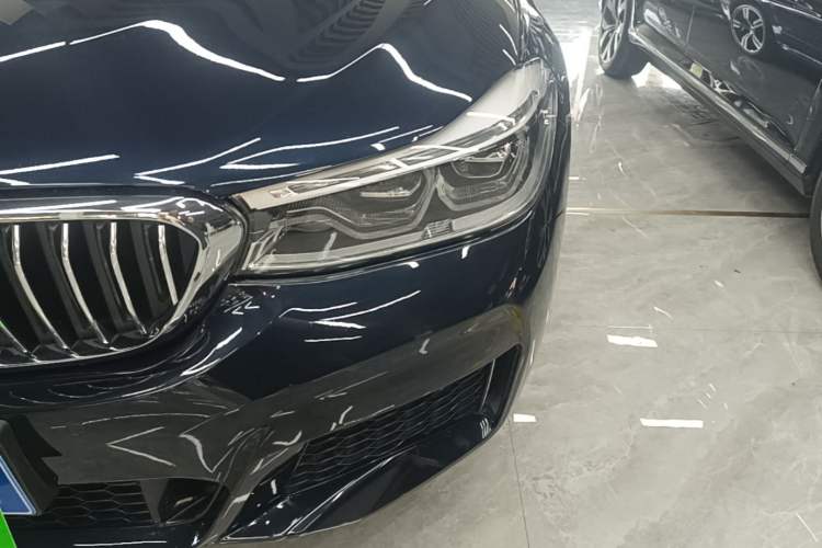 Used BMW 6 Series GT 2018 640i xDrive M Sport Package Left Front Headlight