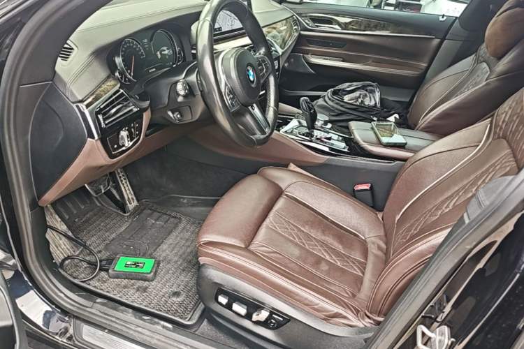 Used BMW 6 Series GT 2018 640i xDrive M Sport Package Left Front Seat