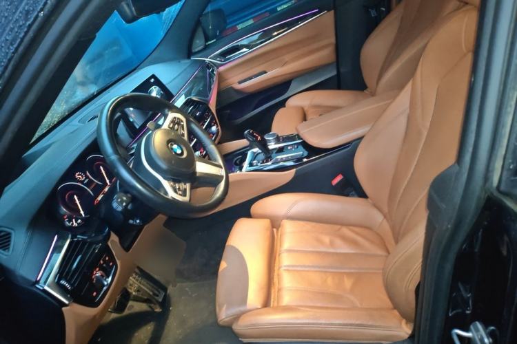 Used BMW 6 Series GT 2018 630i M Sport Package Left Front Seat