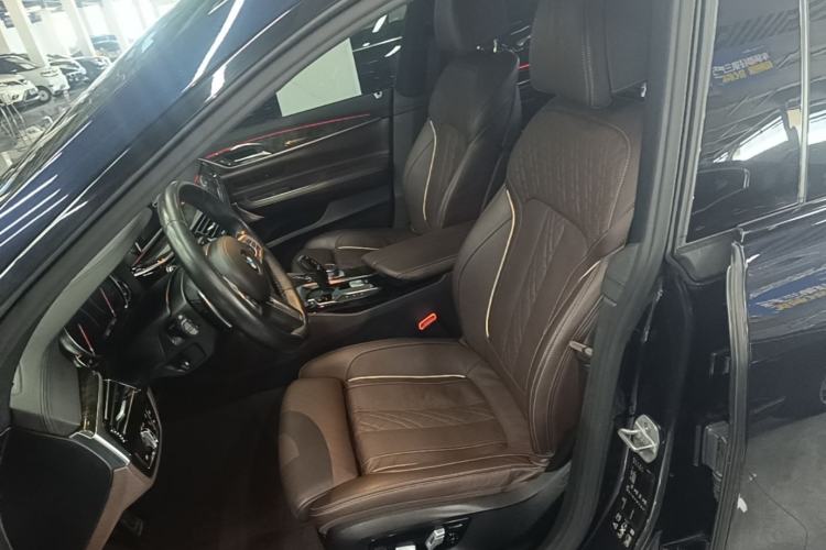 Used BMW 6 Series GT 2018 640i xDrive M Sport Package Left Front Seat
