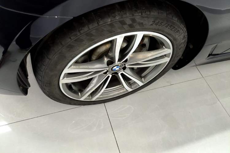 Used BMW 6 Series GT 2018 630i M Sport Package Left Front Wheel Hub