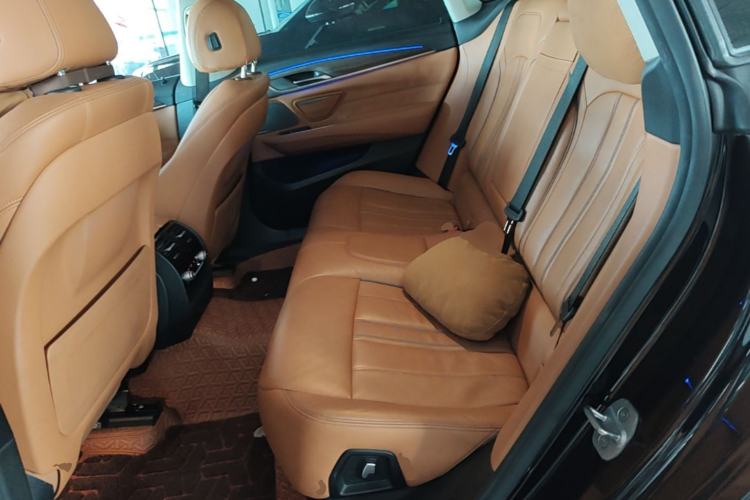 Used BMW 6 Series GT 2018 630i Luxury Design Package Left Rear Seat