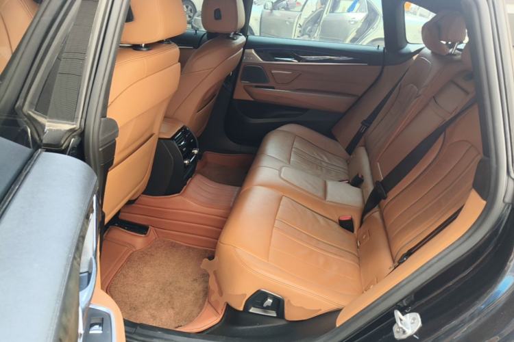 Used BMW 6 Series GT 2018 630i M Sport Package Left Rear Seat