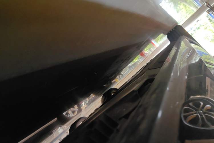 Used BMW 6 Series GT 2018 640i xDrive M Sport Package Left Side Sill