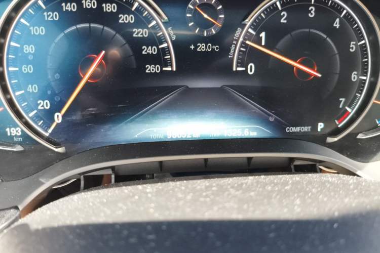 Used BMW 6 Series GT 2018 630i M Sport Package Odometer Close Up