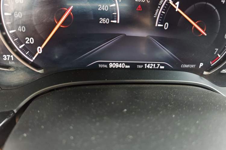 Used BMW 6 Series GT 2018 630i M Sport Package Odometer Close Up